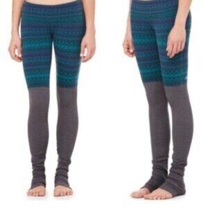 • alo Yoga • Goddess Leggings Size M